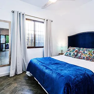 Pandora House Málaga