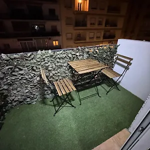 De Privadas En El Centro De Málaga